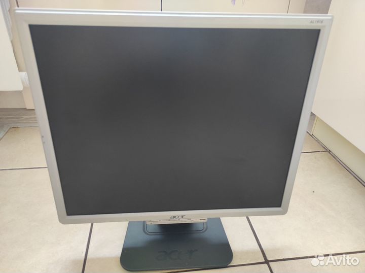 Монитор Acer AL1916