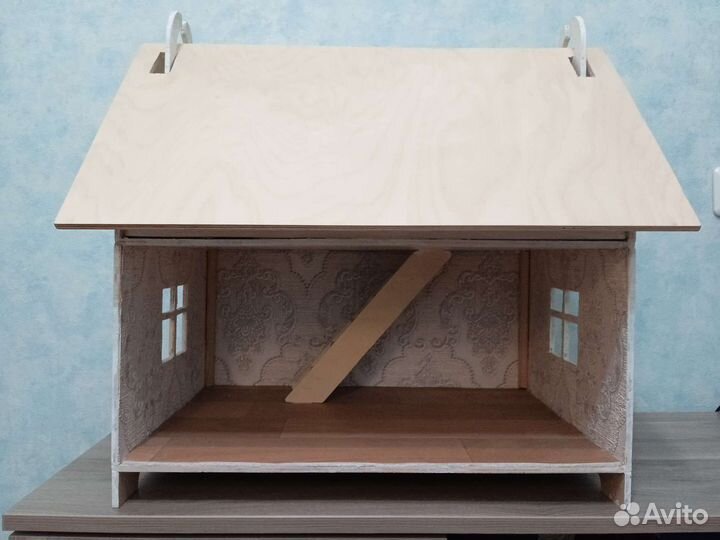 Кукольный домик