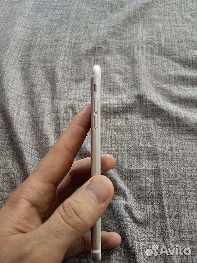 Телефон iPhone 6s plus