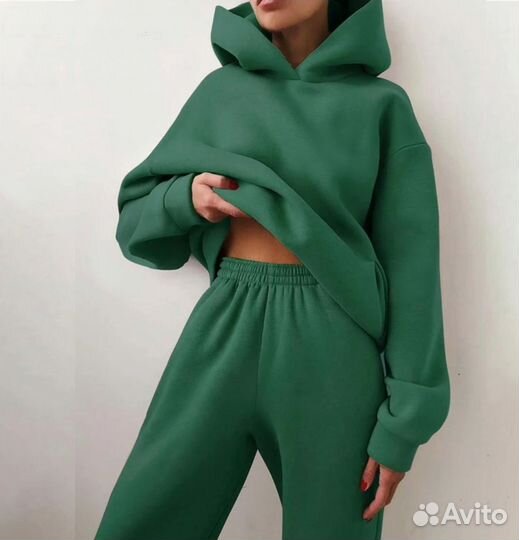 Спортивный костюм женский новый L флисовый