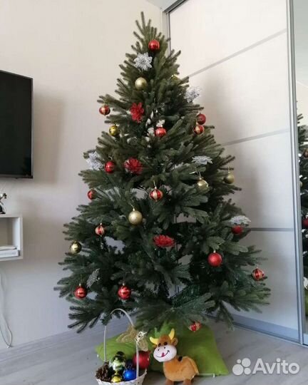 Искуственная елка