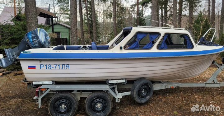 Продается катер Bella 530 Classic с каютой