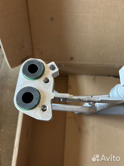 Радиатор кондиционера volvo s40/v50 1,6-2,4 04