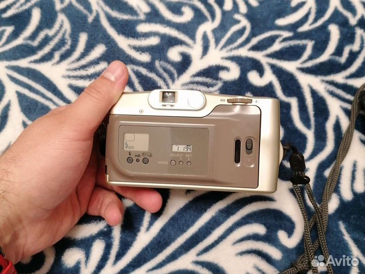 Плёночный фотоаппарат Yashica microtec zoom 120