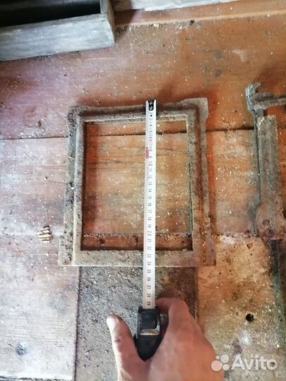 Задвижка, заслонка печная