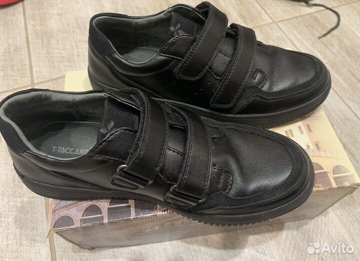 Школьная обувь