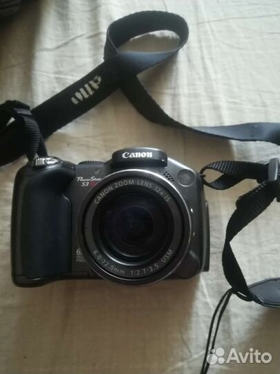 Зеркальный фотоаппарат canon