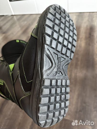 Сноубордические ботинки Forum р43 (10.5)