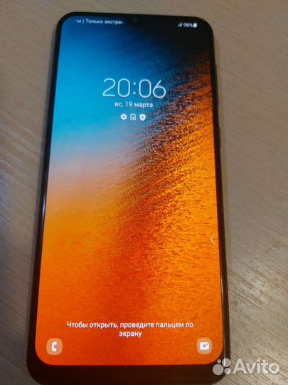 Телефон Samsung galaxy а30