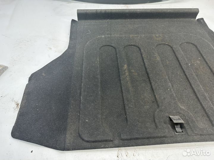 Chevrolet lacetti седан Пол Багажника