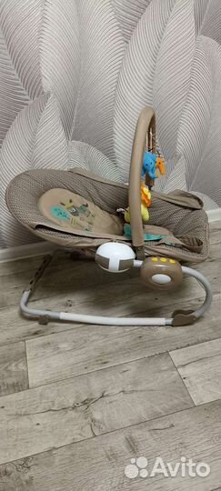 Шезлонг детский babyton