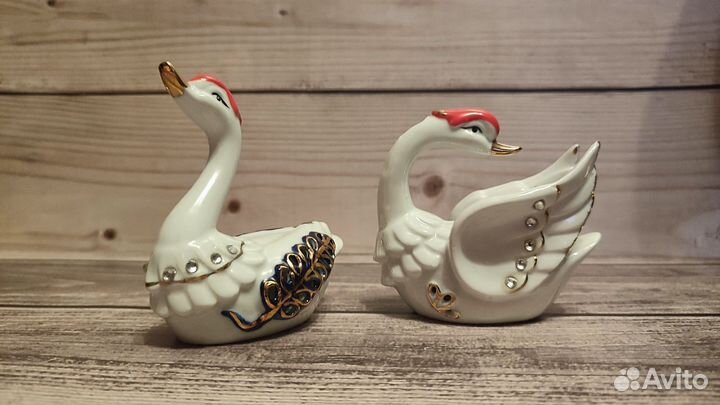 Статуэтка Лебедь Фарфор