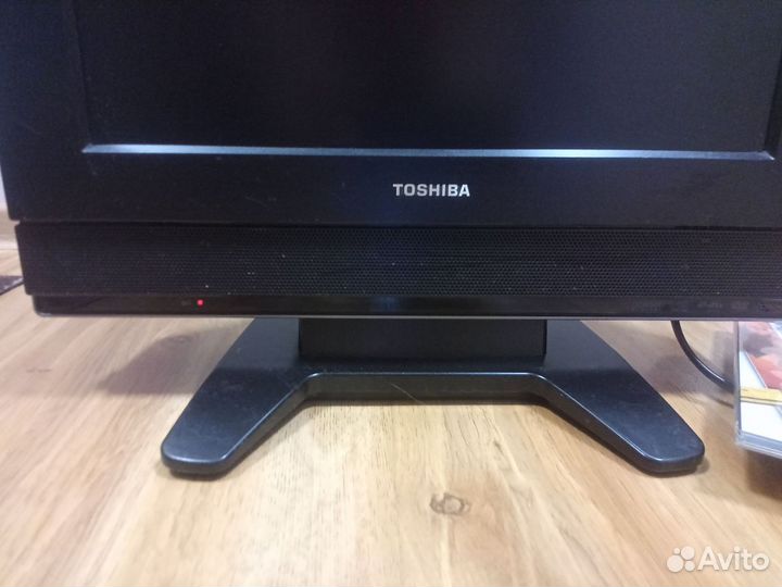 Телевизор ЖК + DVD Toshiba,б/у