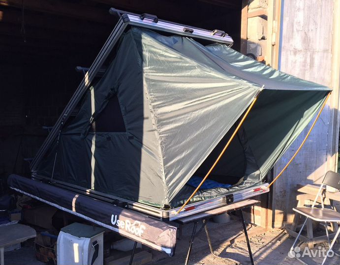 Палатка на крышу автомобиля