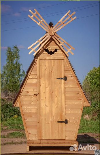 Уличный туалет деревянный ELE1005