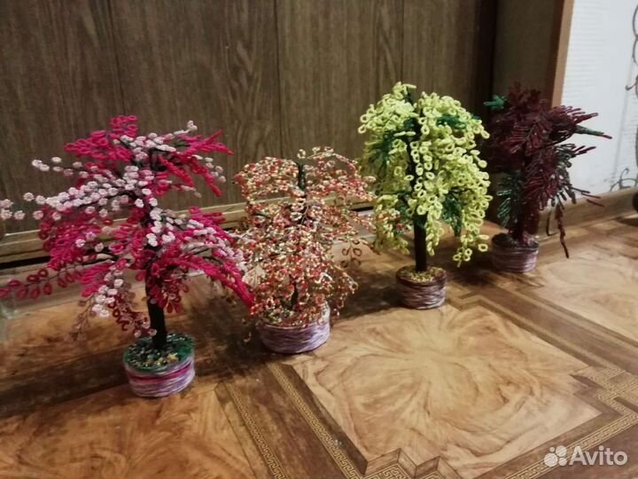 Деревья из бисера