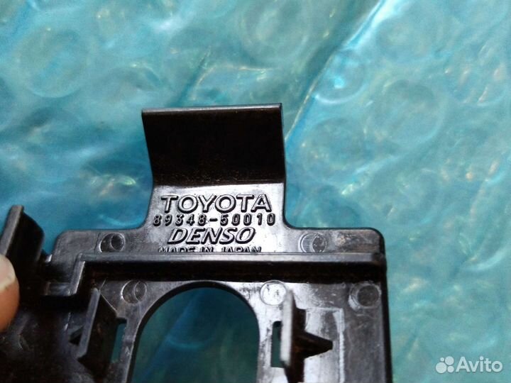 Крепление парктроника Камри 40 2006-2008