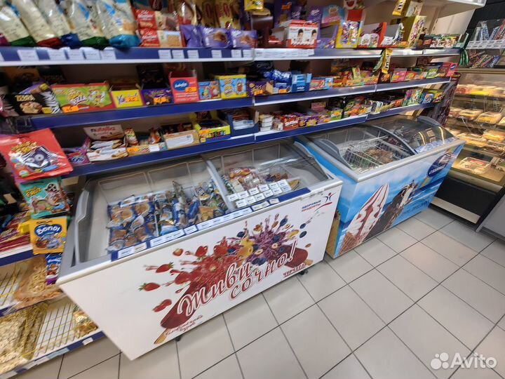 Продается продуктовый магазин в многоэтажном доме