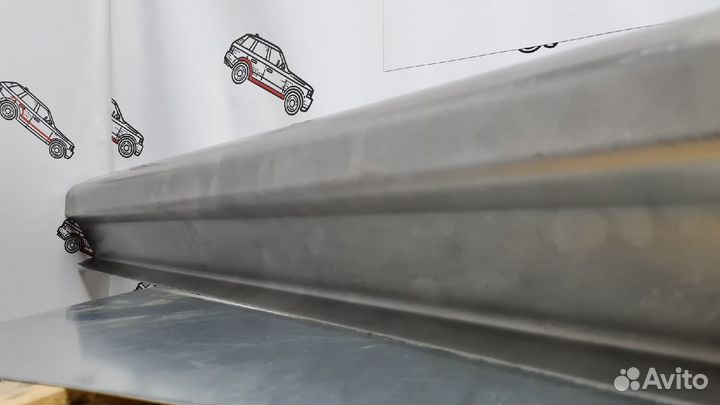 Volkswagen Polo 5 порог + усилитель левый