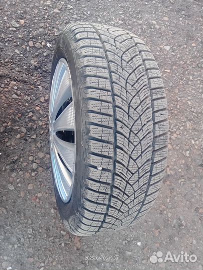 Goodyear UltraGrip Performance 2 195/55 R15