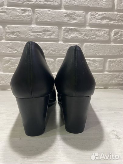 Туфли женские 38 размер