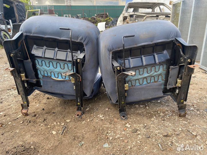 Комплект сидений передний Kia Sportage внедорожник