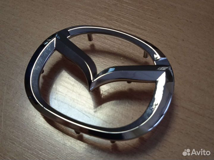 Эмблема шильдик значок на руль Мазда