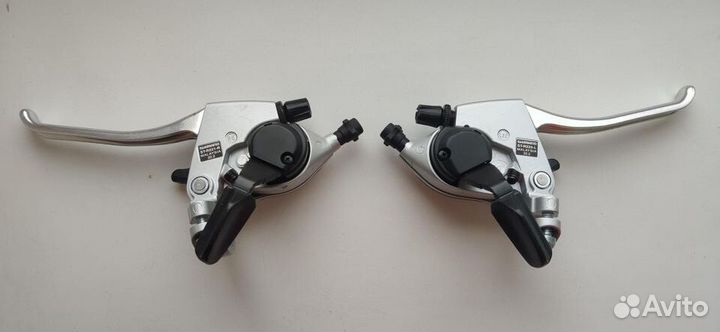 Комборучки (перекл.+торм.) 8x3 Shimano ST-R221/225