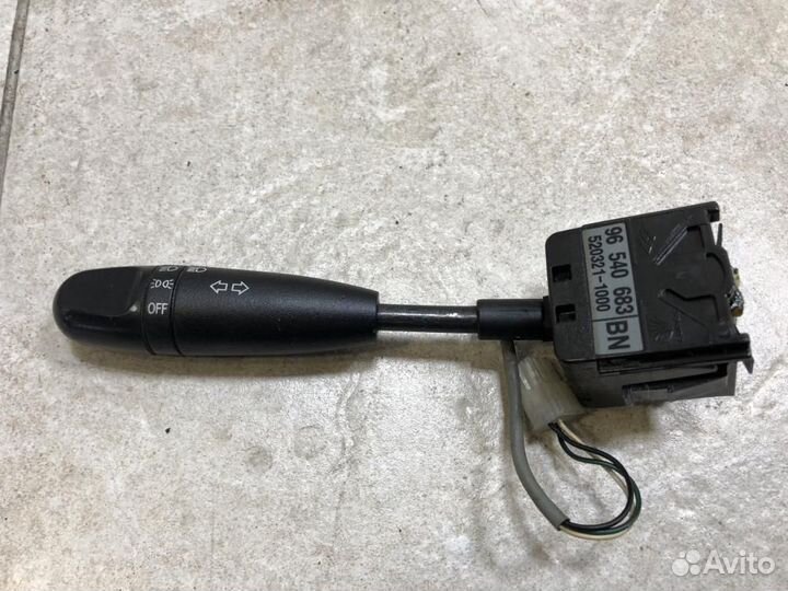 Переключатель поворотов подрулевой Chevrolet Aveo