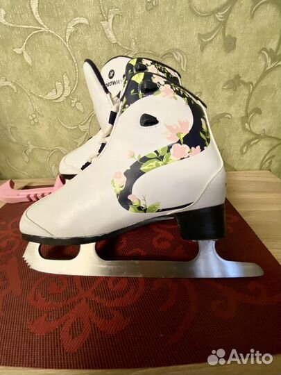 Коньки фигурные женские р.36