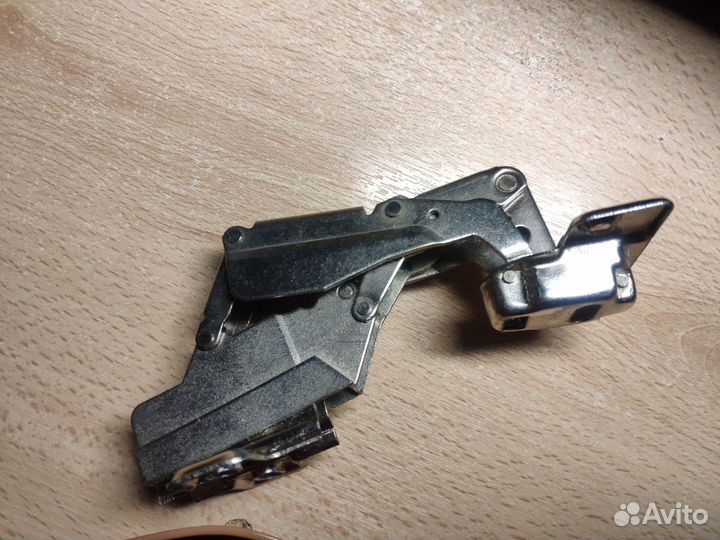 Мебельная петля Boyard H600C02/0112