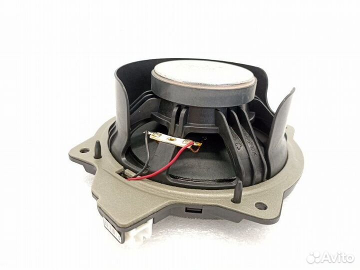 Динамик задний правый Kia Sorento Prime 3