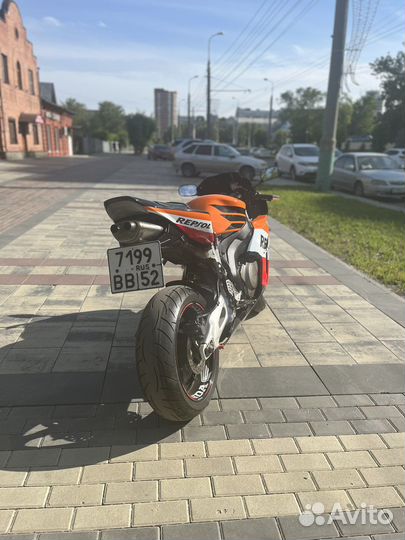 Honda cbr 1000rr
