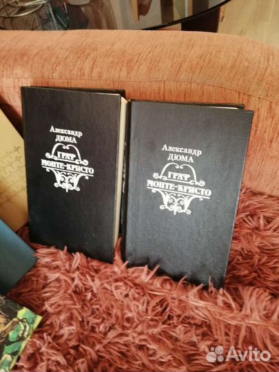 Книги и собрания сочинений,русские и зарубежныеавт