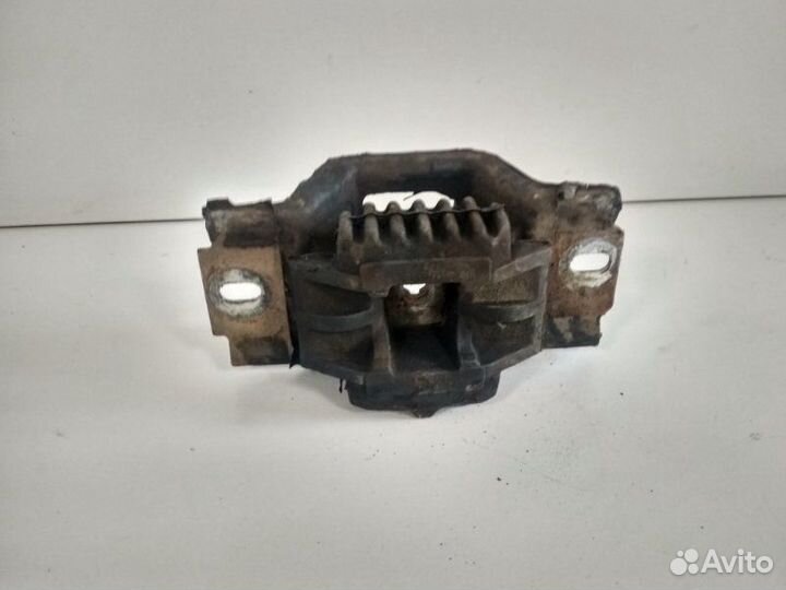 Опора кпп Ford Fusion рестайлинг 1 2005