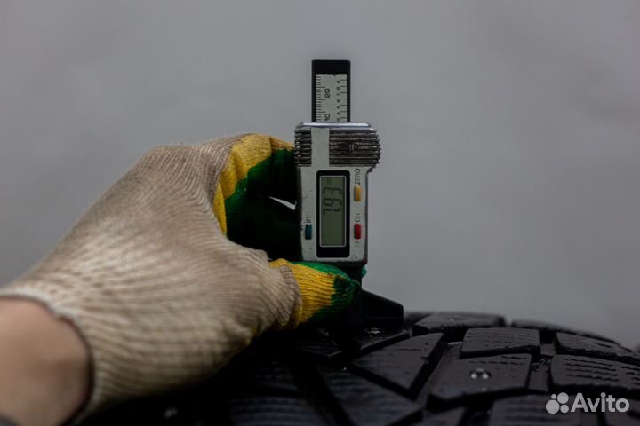 Dunlop Grandtrek Ice 02 265/45 R21 104T