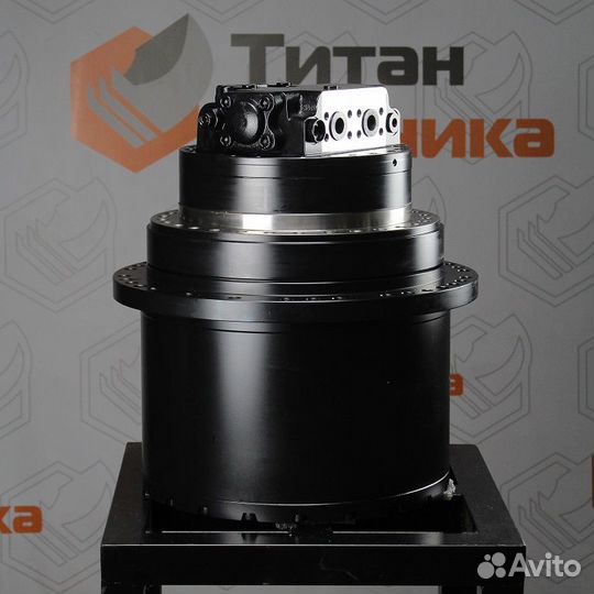 Редуктор хода с гидромотором Volvo EC250D