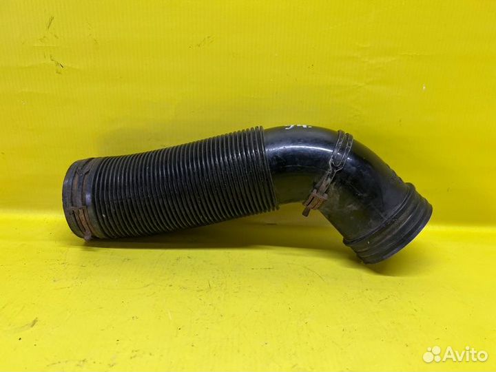 Патрубок интеркулера Volkswagen Golf универсал 1 Z