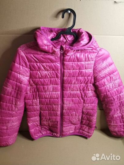Куртка benetton для девочки 140 см