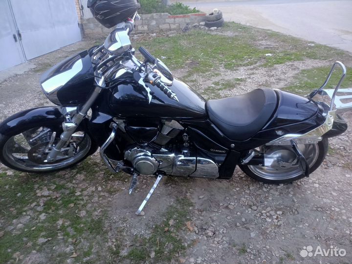 Tayson).Suzuki intruder Boulevard, M109R