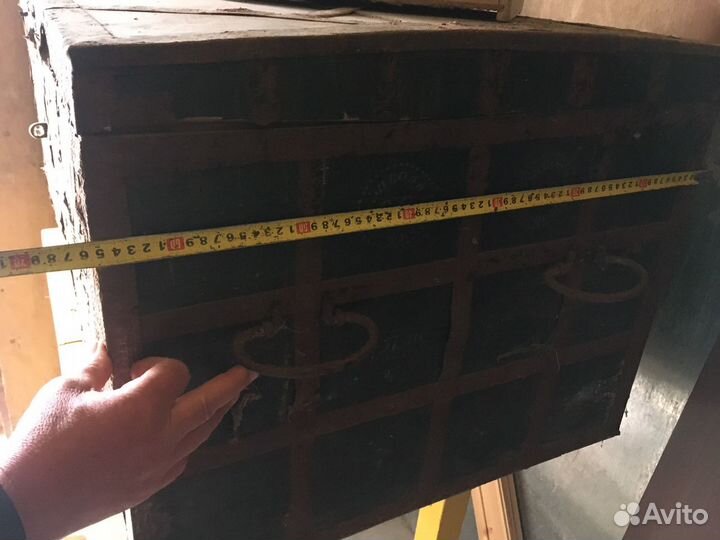 Старинный сундук