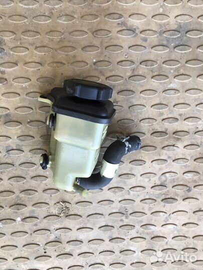 Бачок гура ford mondeo 3/форд мондео 3