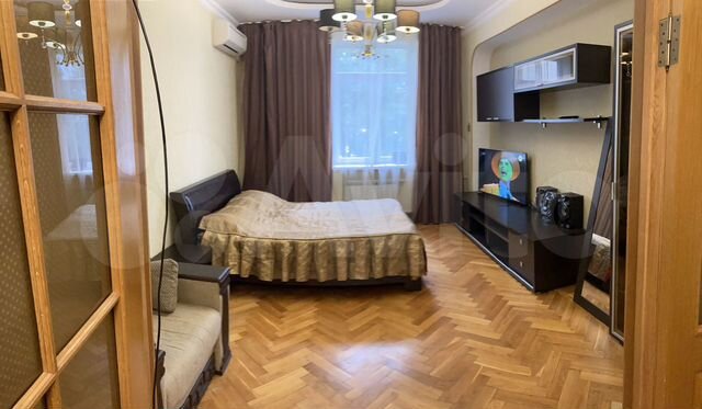 2-к. квартира, 65 м², 3/4 эт.