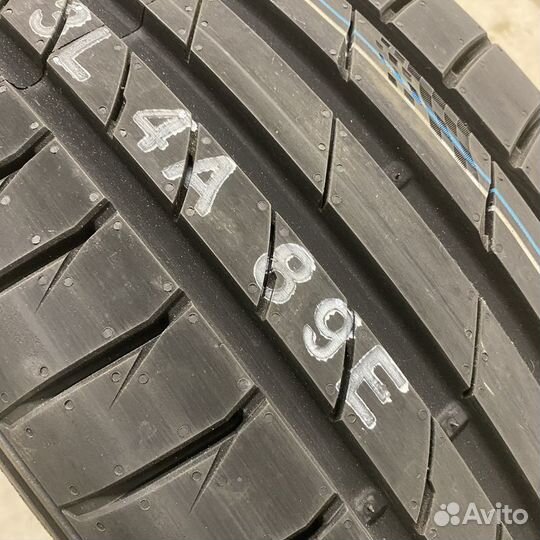 Kumho Ecsta PS71 285/50 R20 116W