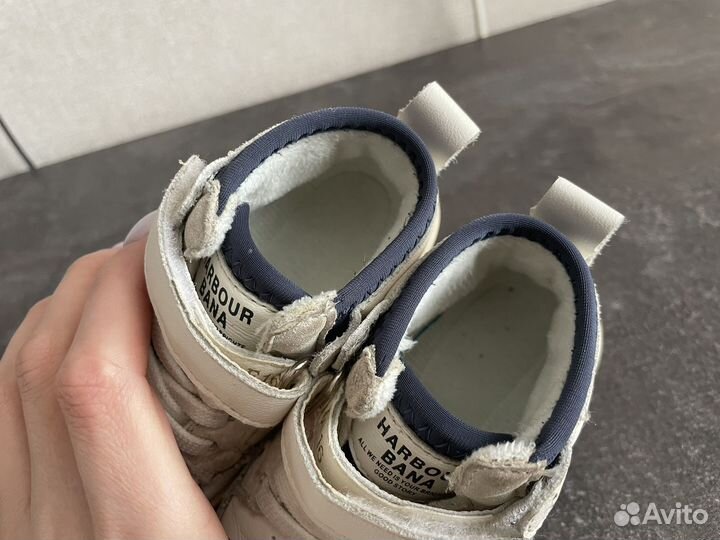 Кроссовки утепленные