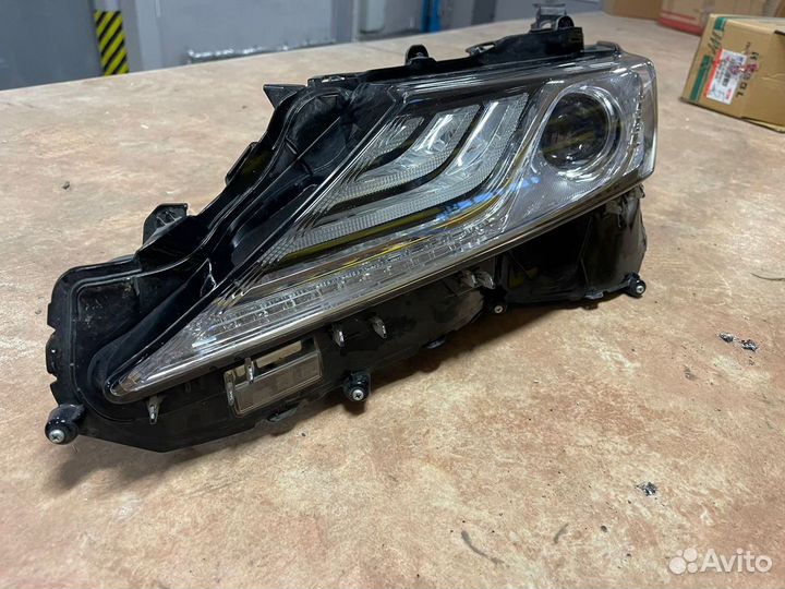 Toyota camry v70 v75 рестайлинг фары полная компле
