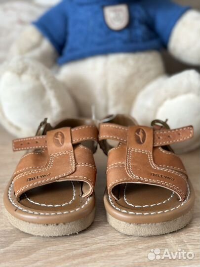 Сандалии детские