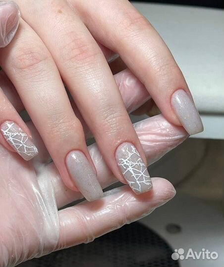 Маникюр педикюр