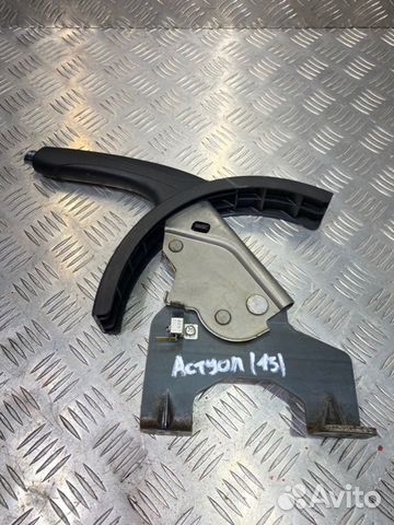 Рычаг стояночного тормоза Ssangyong Actyon New CK