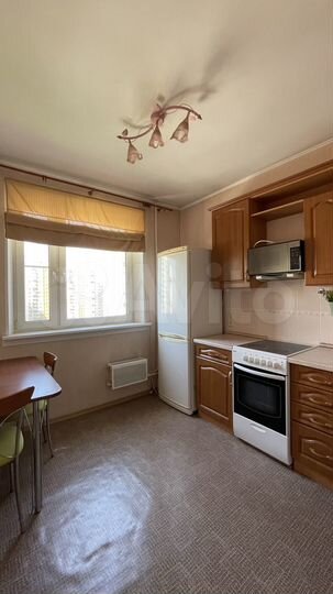 1-к. квартира, 42 м², 10/14 эт.